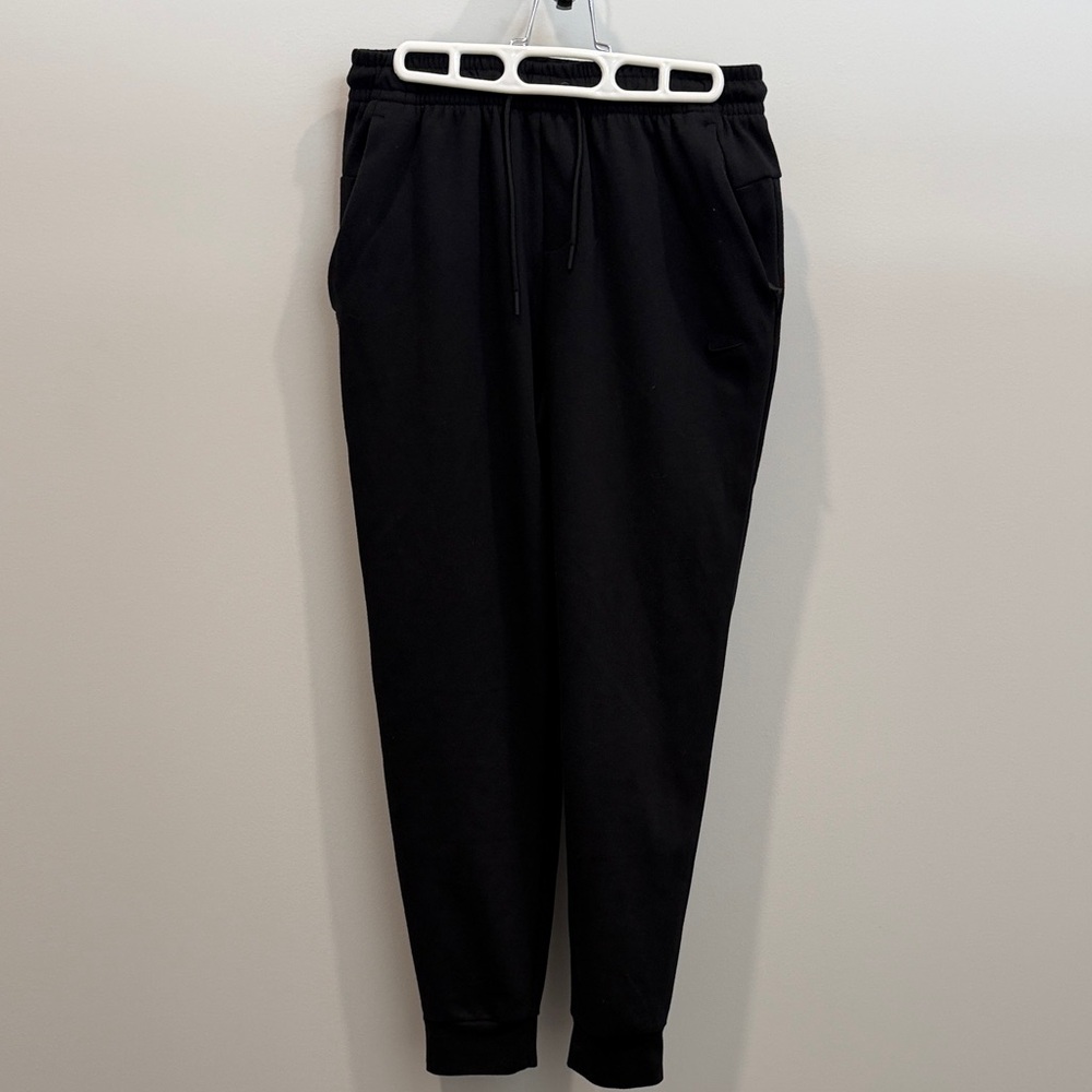 Nike Men's Black Jogger Pants